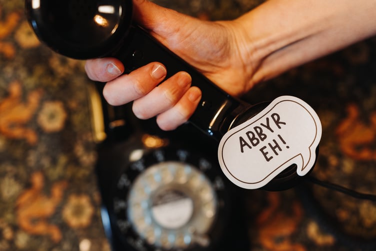 'Abbyr eh' means 'Say it in Manx'