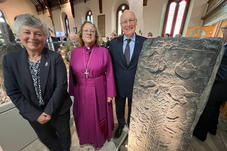 Lady Lorimer, the Lord Bishop and the Lieutenant Governor with Sandulf's cross 