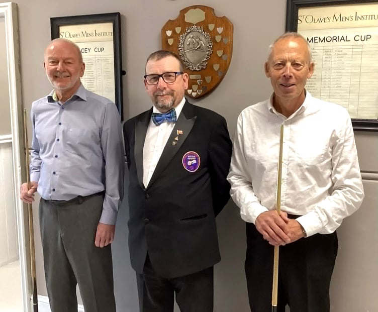 (Left to right) Veterans Championship runner-up Peter Stephens, final referee Dave Kelly and newly-crowned champion Rodger Clague