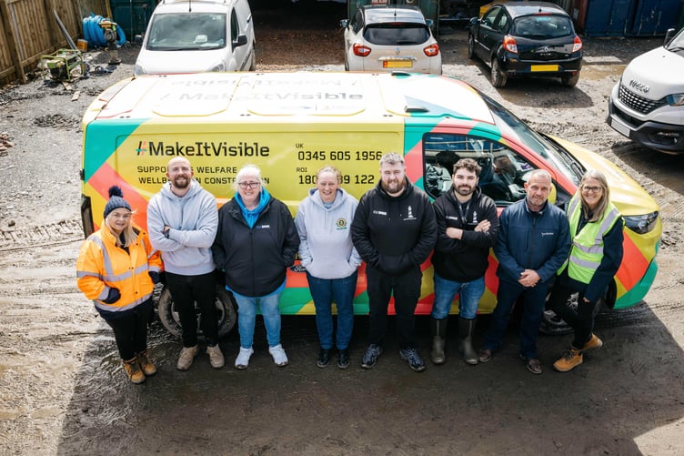 From left to right: Anna Quirk (Dandara), Sam Wilson (Lighthouse Charity), Shirley Cain, Gaynor Joyce, Dan Dooley and Nuno Sousa (Ed Space), Paul Roberts and Jo Christian (Dandara)