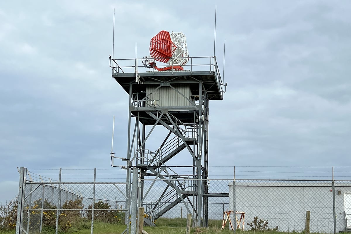 Isle of Man Airport's primary radar system is switched off over performance and reliability issues