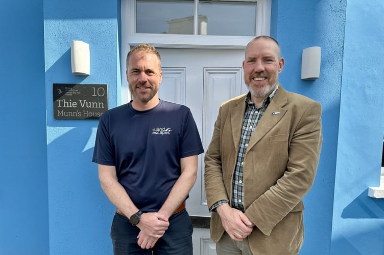 John Keggin and Graham Makepeace-Warne at Thie Vunn