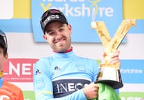 Ex-pro cyclists to host racing school in island next month