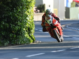 TT 2026: Dean Harrison off to a flier in opening qualifying session