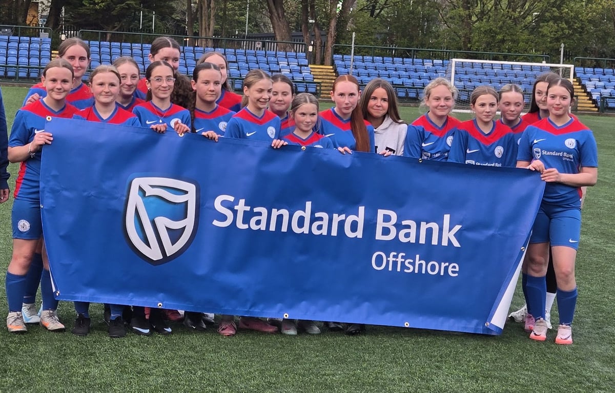 Sponsor celebrates success of Douglas & District's junior girls' teams