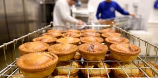 Manx bakery expands with opening of new pie shop