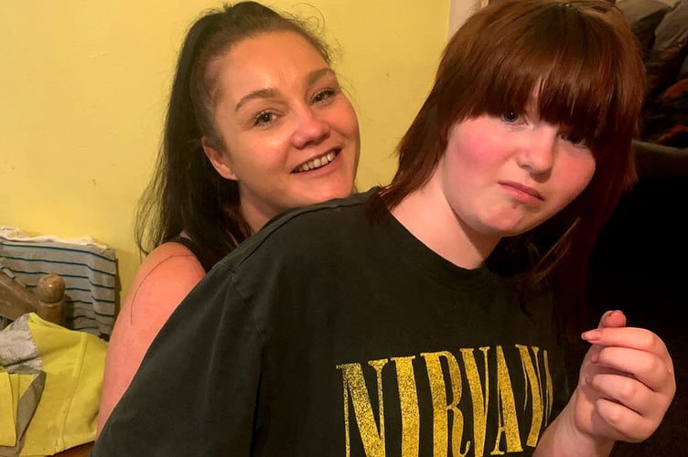 Caroline Kelly with daughter Emily who sadly died in October 2025 aged just 13 years
