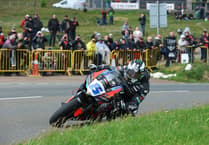 TT 2026: Dunlop claims 34th win as he continues dominance of Supersport class