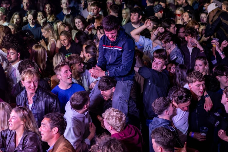 The Bushy's crowd enjoying the atmosphere