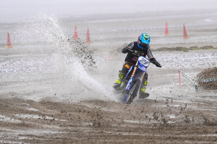 After his journey back to the island was delayed, Ryan Cringle missed several races but won the allcomers contest ahead of Max Ingham and Chris Moore (Photo: Moddey Dhoo Media)