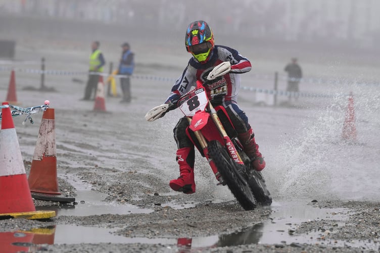 Teenager Jacob Wilson dominated the B group throughout Sunday's event aboard his 250 Honda four-stroke (Photo: Moddey Dhoo Media)