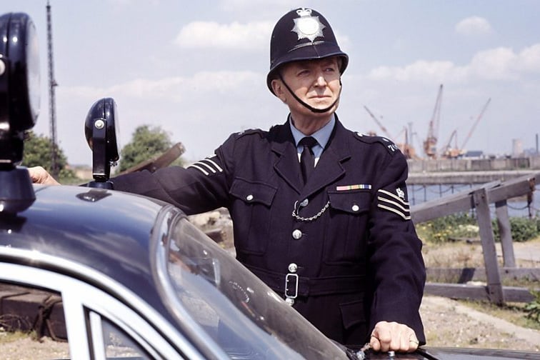 Exploring TV's golden era: Iconic shows and memories