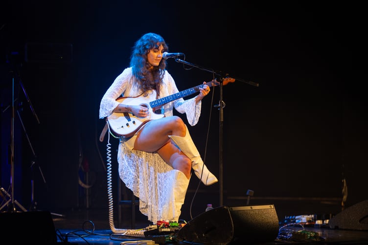 Support came from Alice Ashe, an Isle of Man-based independent blues-rock singer-songwriter and guitarist (Photo: Gary Weightman/Vannin Photos)
