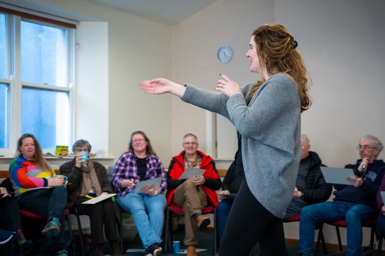 Ruth Keggin Gell from Culture Vannin teaching Manx