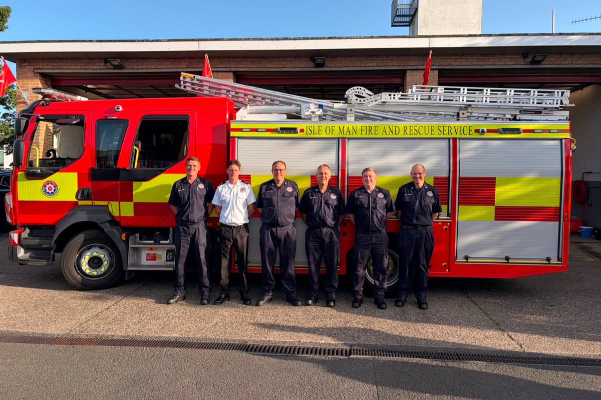 Station officer retires after 32 years of service at Isle of Man fire station