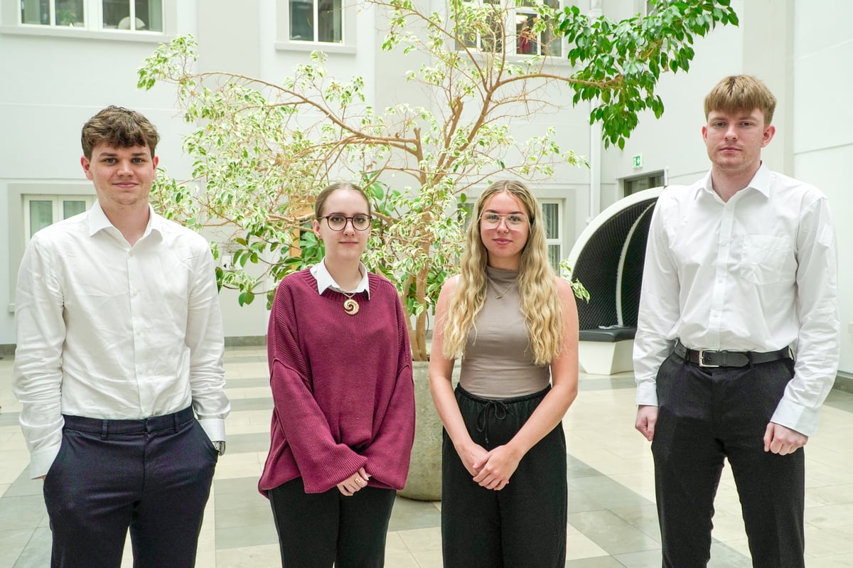 Students begin eight-week Step Programme placements