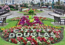 Temporary play area proposed for promenade while sea defence talks continue