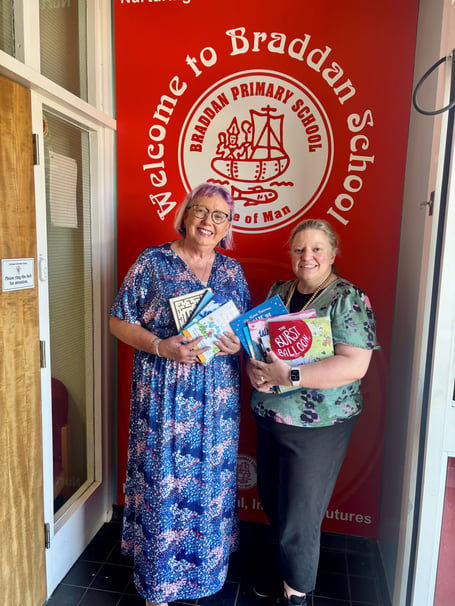 Cruse CEO Mary Doyle with Braddan School's Lynne Speller