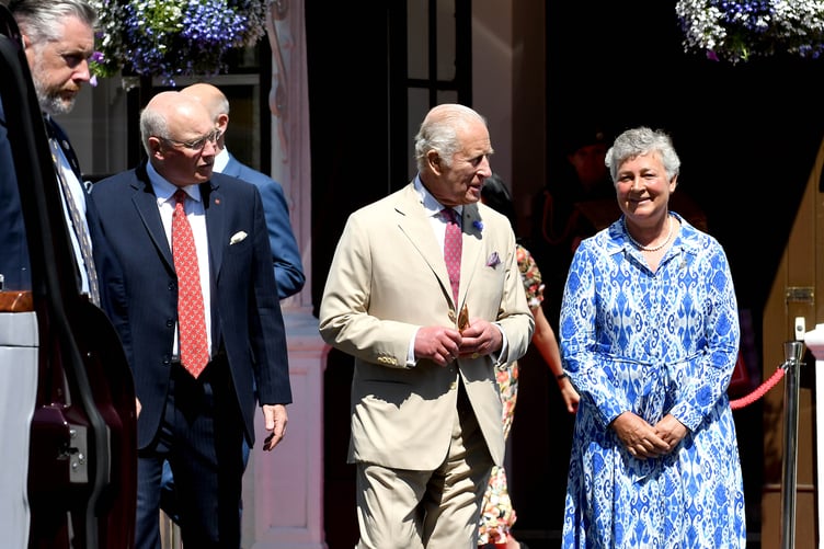 Lieutenant Governor Sir John Lorimer pictured with Lady Lorimer and King Charles III