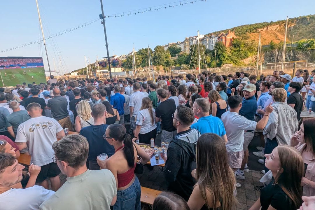 Three men injured after fight during England's semi-final screening on North Quay