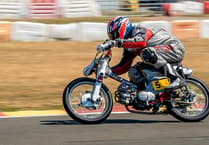 Gunnell grabs the glory in plop final at Jurby
