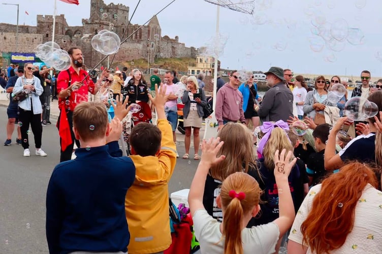 The kids were entertained on Peel Promenade!