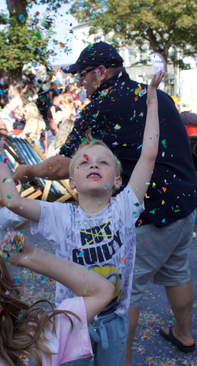 Confetti rains from the sky