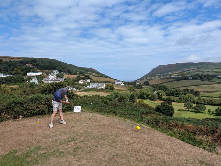 The competition gets underway at Rowany
