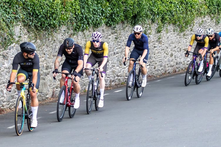 Tom Broadbent - seen here leading the field - was the overall winner of the elite class in the Summer Series (Photo: Gary Jones/Manxmanphotos)