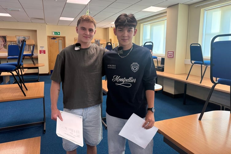 Aleks Petrov and Martin Cheung