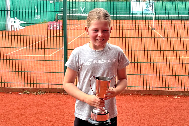 Zara Stefanovic claimed two gold medals in the 10-and-under and 11-and-under girls events, earning a Performance Award in the process