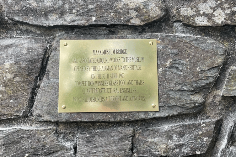 The plaque marking the story of the bridge to the Manx Museum