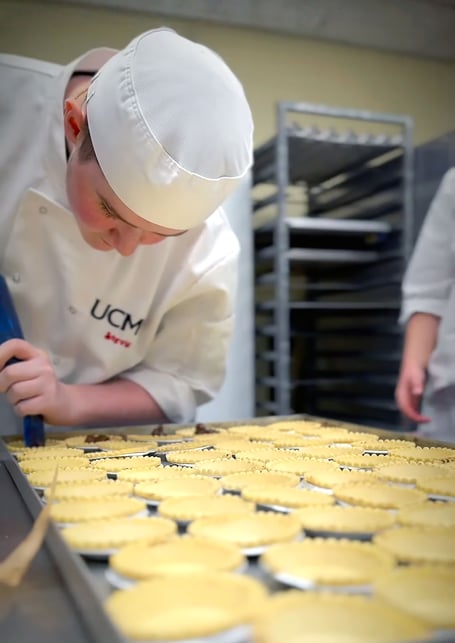 Chef working in UCM's Oastan Training Restaurant