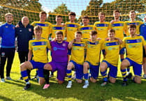 Onchan survive late scare to see off Youthie
