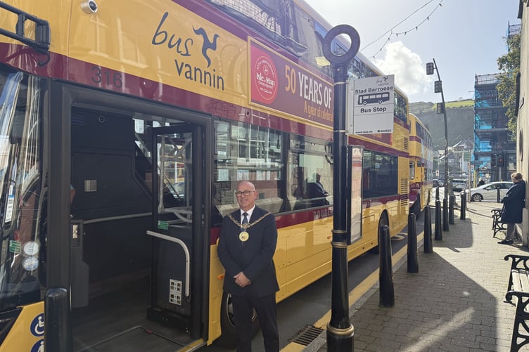 Mayor Steve Crellin waiting at the 'Stad Barroose'