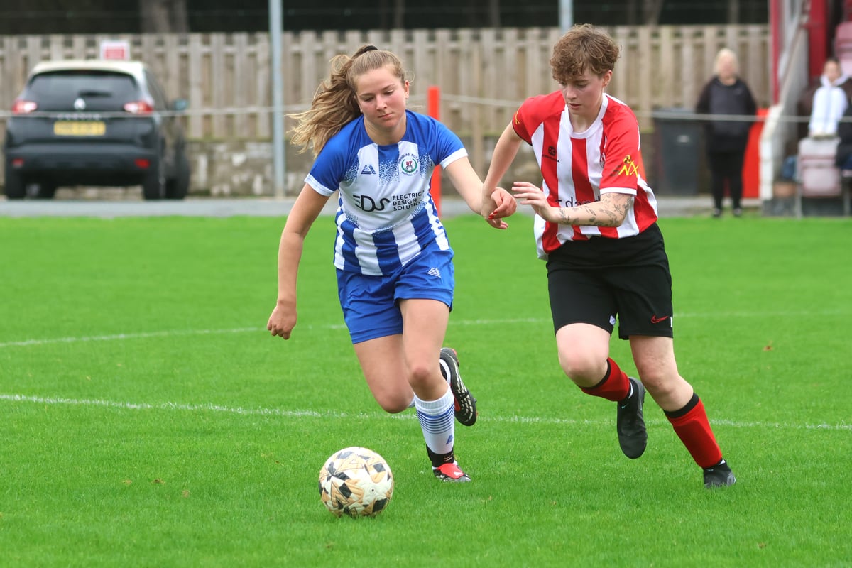 Royal beat Peel to go top of Women's League