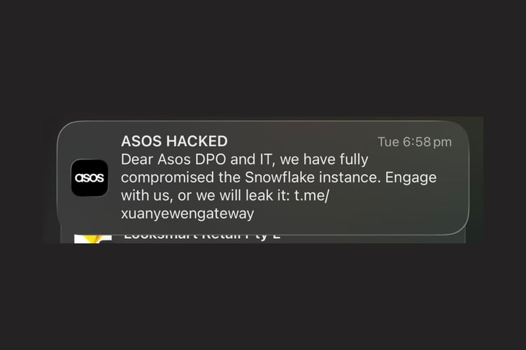 The message recieved by users on Tuesday evening
