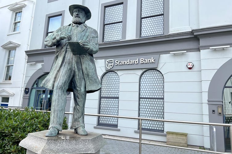 The TE Brown statue outside Standard Bank at the top of Prospect Hill, rarely seen without a cone on his head!