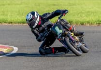 Melvin takes a clean sweep in the juniors at Jurby