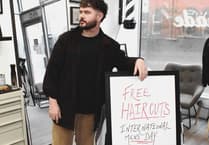 Manx barber to offer free haircuts in memory of his mentor