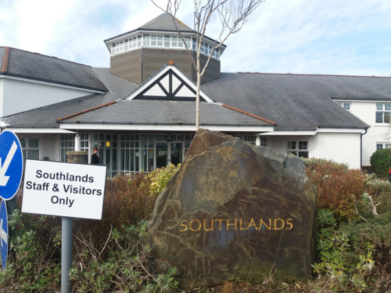 Visitors to Return to Care Homes