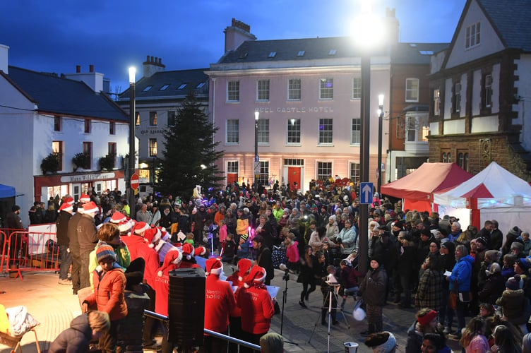 Christmas Light Switch-ons 2025