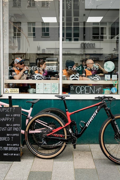 Coffee Shop Shutting